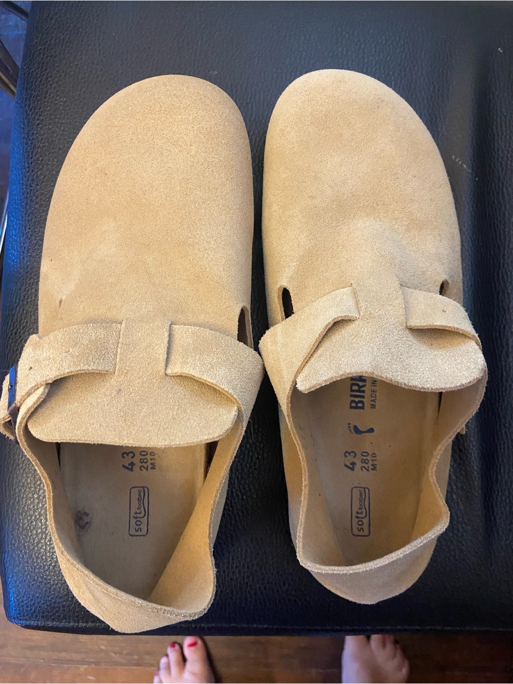 Birkenstock Men's London Suede Clogs in Light Tan